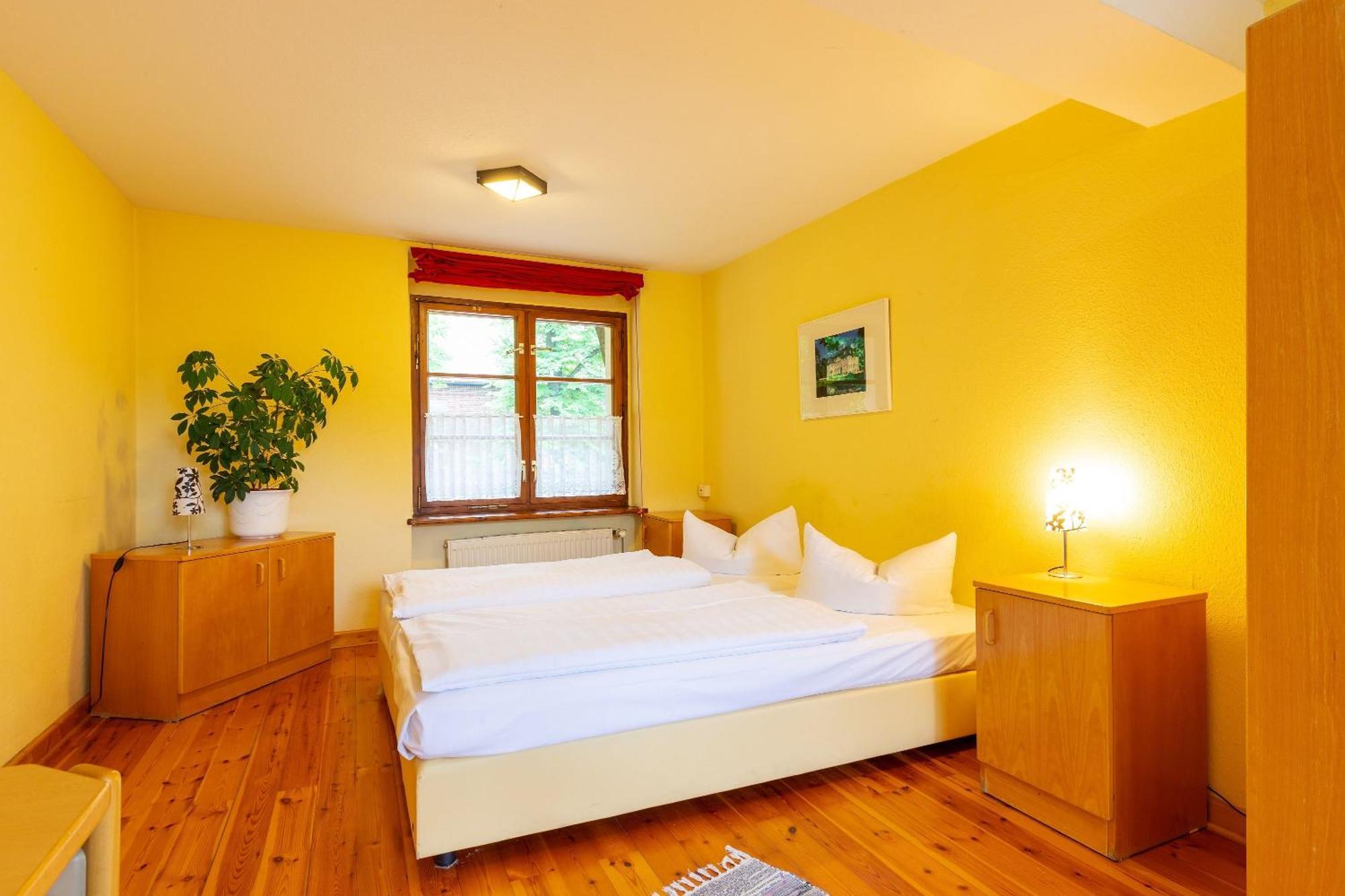 Jugendgaestehaus קוטבוס מראה חיצוני תמונה