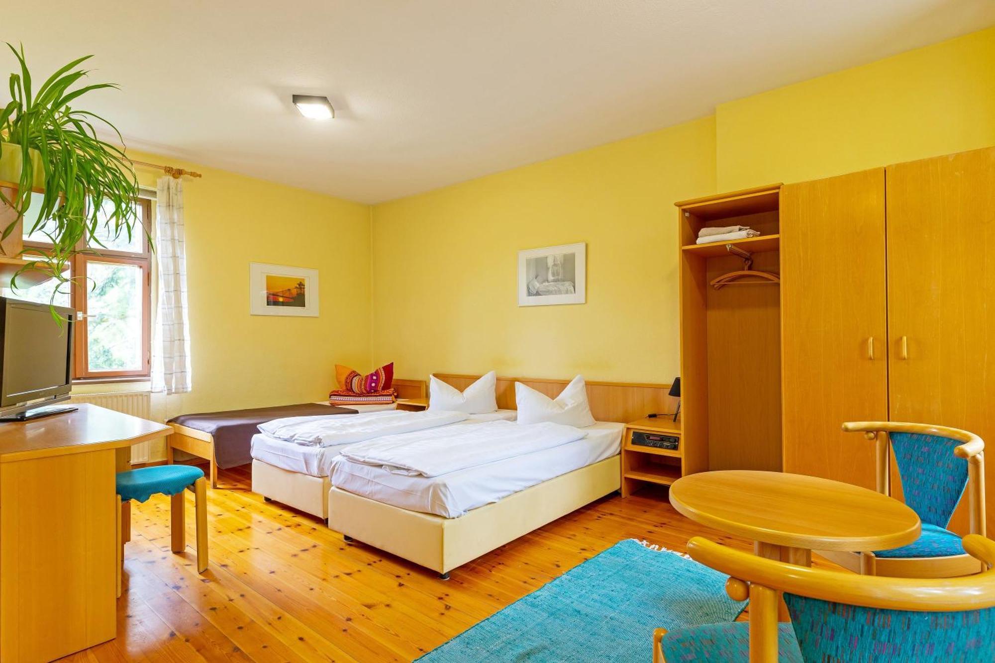 Jugendgaestehaus קוטבוס מראה חיצוני תמונה